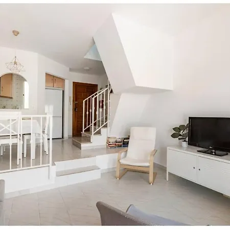 La Casa En La Carihuela Playa A 4 Minutos A Pie Vakantiehuis