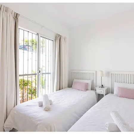 La Casa En La Carihuela Playa A 4 Minutos A Pie Torremolinos