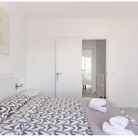 La Casa En La Carihuela Playa A 4 Minutos A Pie Сasa de vacaciones *