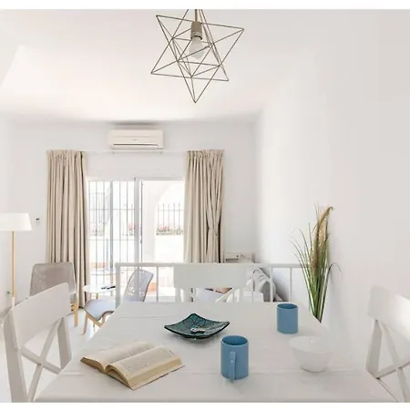 La Casa En La Carihuela Playa A 4 Minutos A Pie Сasa de vacaciones Torremolinos