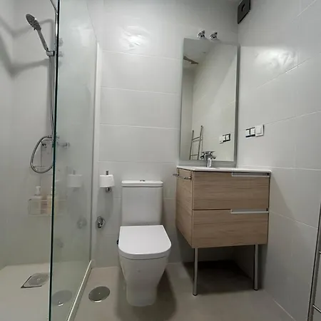 La Casa En La Carihuela Playa A 4 Minutos A Pie בית נופש טורמולינוס