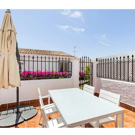 La Casa En La Carihuela Playa A 4 Minutos A Pie * טורמולינוס